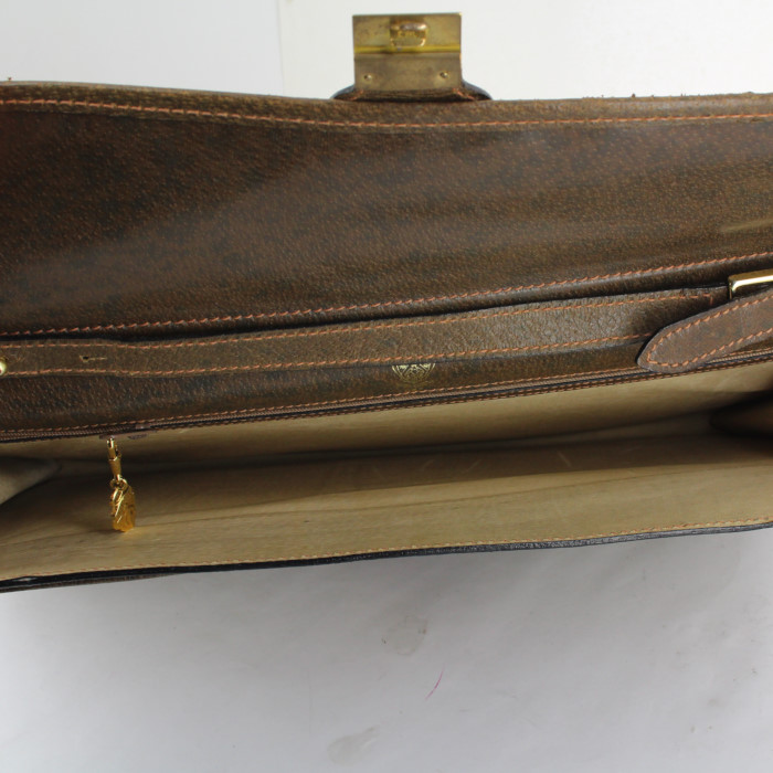 Porte-documents Gucci en toile monogram beige et cuir marron - Detail D2