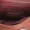 Bolso de mano Chanel Portobello en cuero acolchado color burdeos y cuero marrón - Detail D4 thumbnail