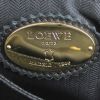 Loewe shoulder bag in black leather - Detail D3 thumbnail