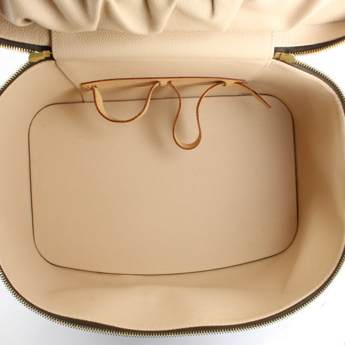 Louis Vuitton Vanity vanity case in monogram canvas - Detail D2
