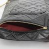 Bolso de mano Chanel 2.55 en cuero acolchado negro - Detail D5 thumbnail