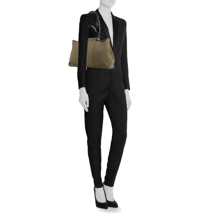 Hermes handbag in khaki canvas and dark brown leather - Detail D1