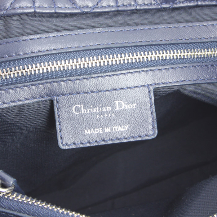 Handbag in blue leather - Detail D3