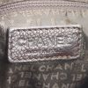 Chanel shopping bag in brown grained leather - Detail D3 thumbnail