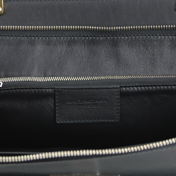 Bolso de mano Balenciaga Dix Cartable en cuero negro - Detail D4