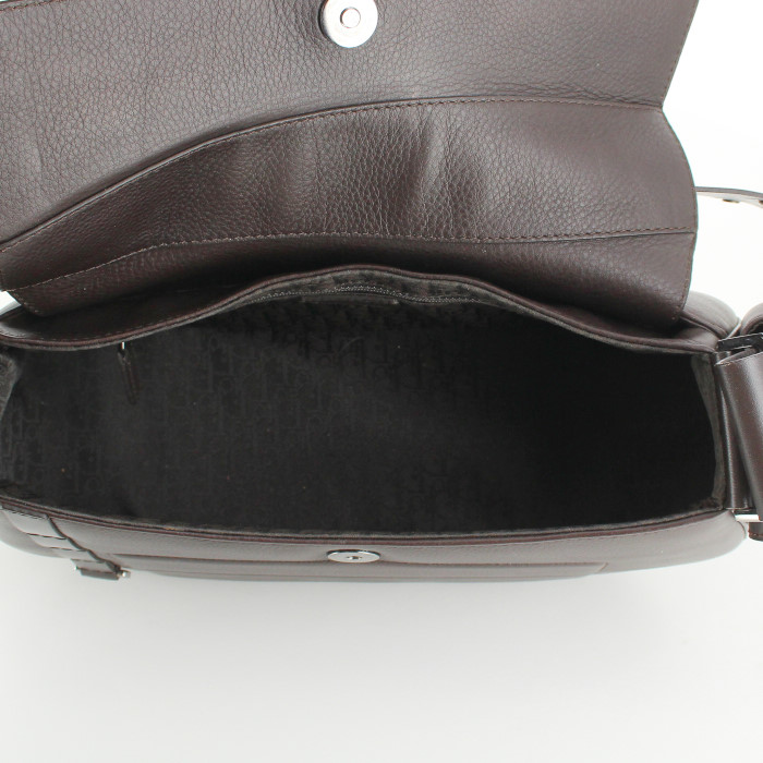 Bolso de mano Dior Street Chic en cuero marrón - Detail D2