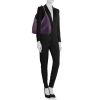 Bolso bandolera Gucci Jackie modelo mediano en cuero violeta - Detail D2 thumbnail