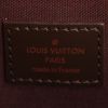 Sac bandoulière Louis Vuitton en toile damier ébène et cuir marron - Detail D4 thumbnail