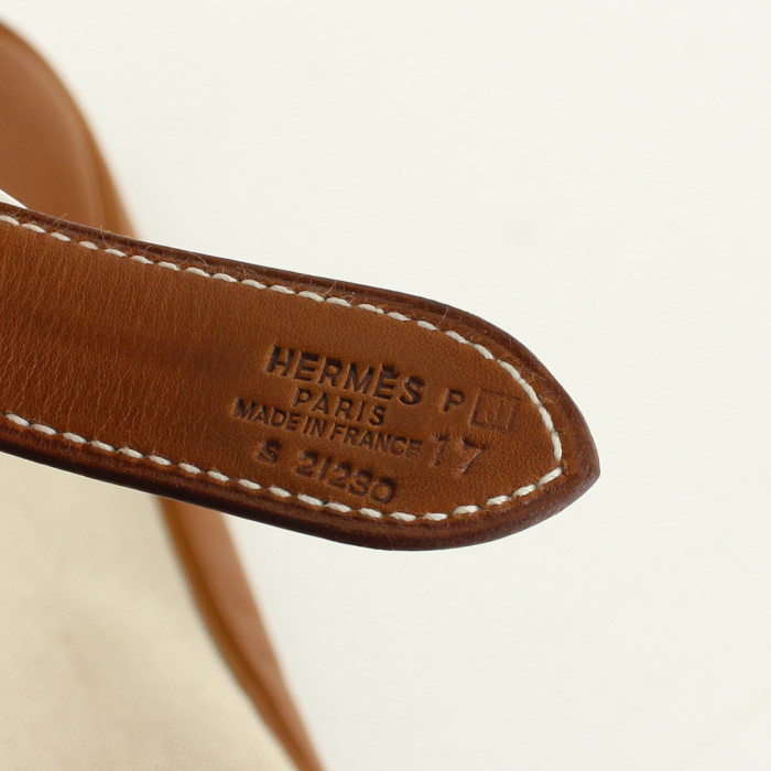 Sac à main Hermes Trim en toile beige-écru et cuir marron - Detail D3