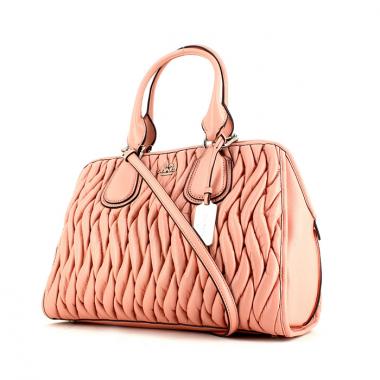 Coach bag in varnished pink quilted leather