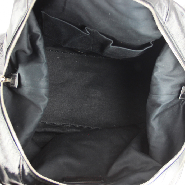 Borsa Yves Saint Laurent Easy in pelle verniciata nera - Detail D2