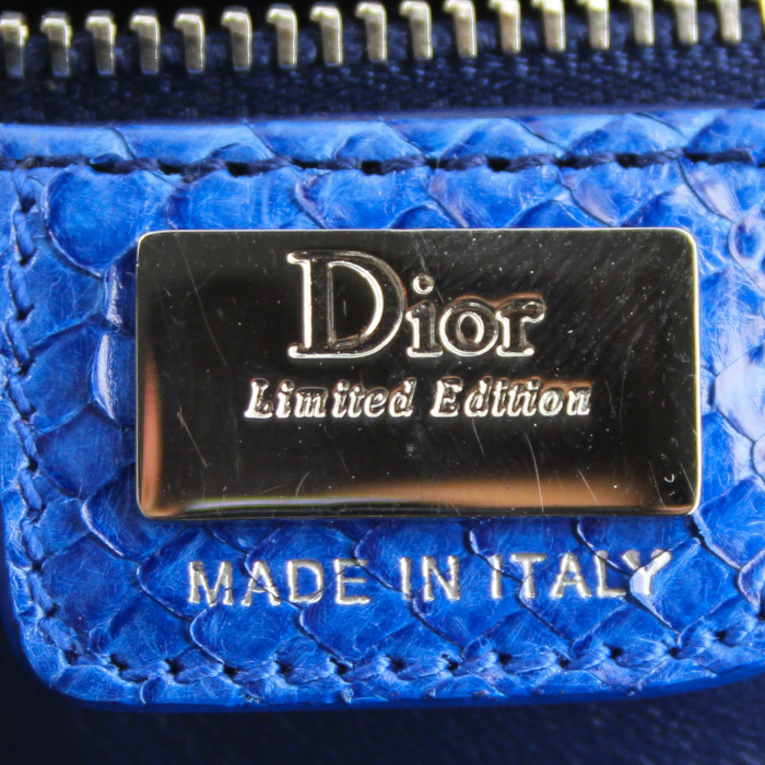 Sac à main Dior Lady Dior en python bleu- électrique - Detail D4