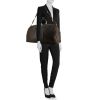 Bolsa de viaje Louis Vuitton Kendall en cuero taiga marrón - Detail D1 thumbnail