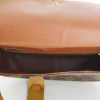 Louis Vuitton Saint Cloud en lona Monogram marrón y cuero natural - Detail D2 thumbnail