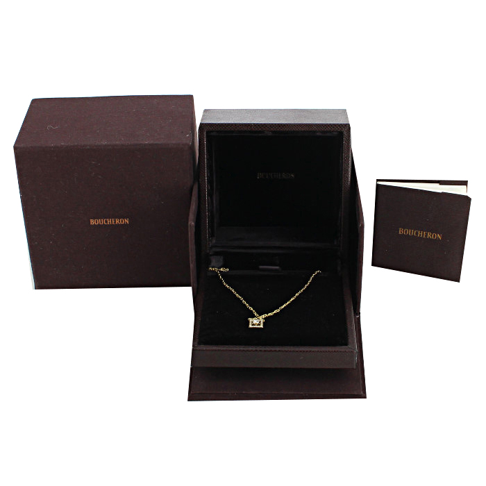 Boucheron Ava square necklace in yellow gold and diamonds and in diamond - Detail D2