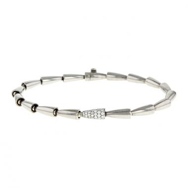 Brazalete articulado Vhernier Calla modelo pequeño en oro blanco y diamantes