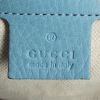 Bolso de mano Gucci Bamboo en cuero granulado azul - Detail D4 thumbnail