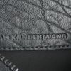 Bolso Alexander Wang en cuero negro - Detail D4 thumbnail