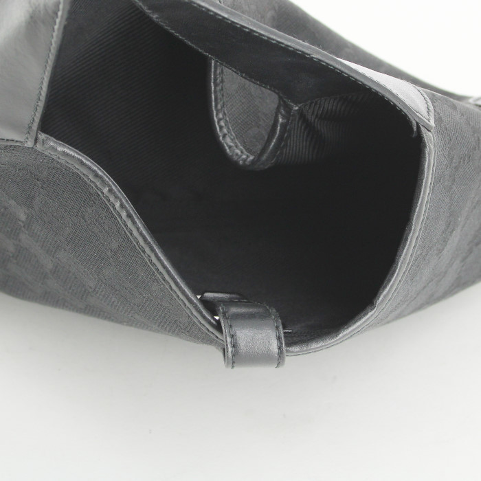 Sac à main Gucci Jackie en cuir noir et toile monogram noire - Detail D2