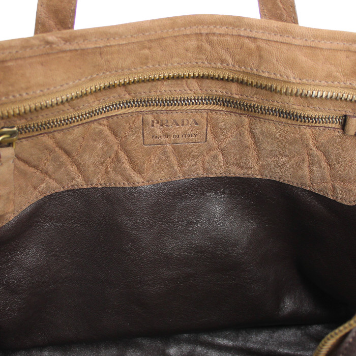 Prada briefcase in brown suede - Detail D3