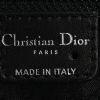 Bolso de mano Dior Plissé en cuero negro - Detail D3 thumbnail