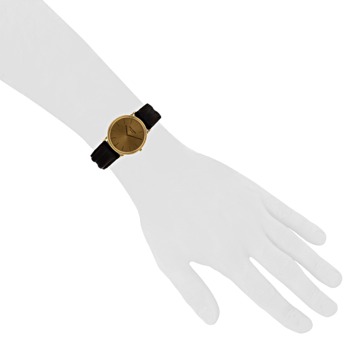 Montre Patek Philippe Calatrava Clous De Paris en or jaune Ref :  3744 Vers  1990 - Detail D1