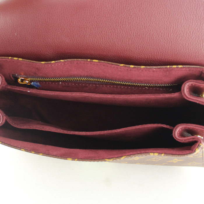 Sac à main Louis Vuitton Eden moyen modèle en toile monogram marron et cuir violet - Detail D3