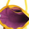 Bolso de mano Louis Vuitton Saint Jacques modelo pequeño en cuero Epi amarillo - Detail D2 thumbnail