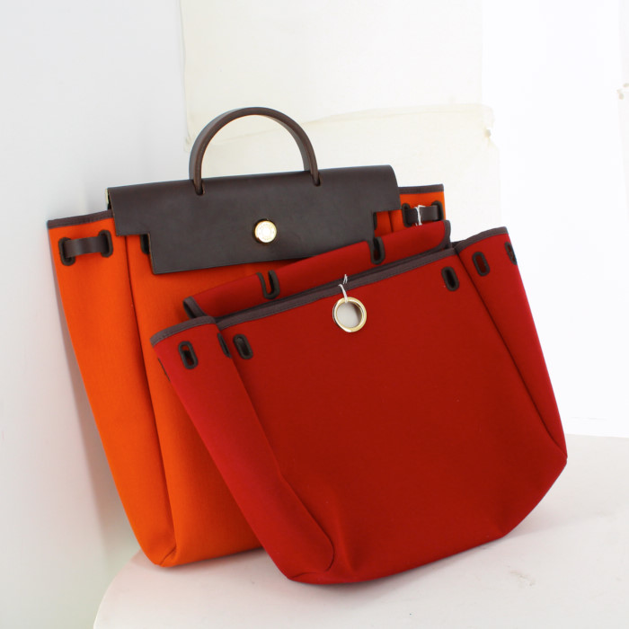 Sac à dos Hermes en toile et cuir orange et rouge - Detail D3