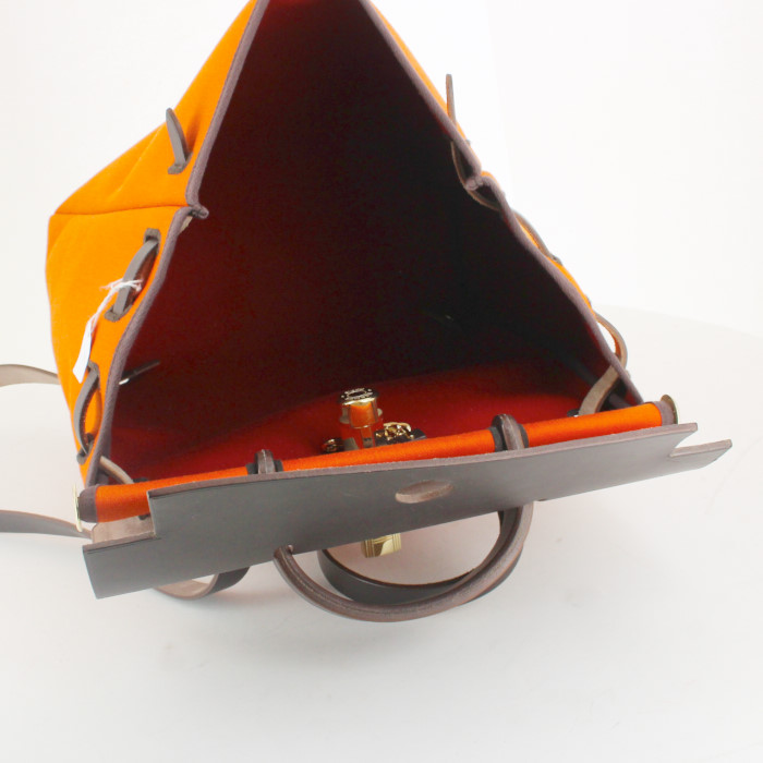 Hermes backpack in orange and red canvas and leather - Detail D5