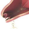 Porte-monnaie Louis Vuitton en cuir vernis monogram rouge - Detail D1 thumbnail