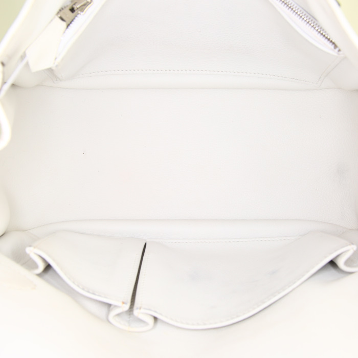 Sac besace Hermes Jypsiere 28 cm en cuir Swift blanc - Detail D2