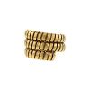 Bulgari Tubogas articulated large model ring in yellow gold - 00pp thumbnail