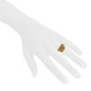 Bulgari Tubogas articulated large model ring in yellow gold - Detail D1 thumbnail