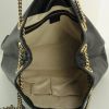 Gucci shopping bag in black grained leather - Detail D3 thumbnail