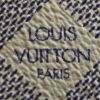 Bolso/bolsito Louis Vuitton en lona a cuadros revestida azul celeste y cuero natural - Detail D4 thumbnail