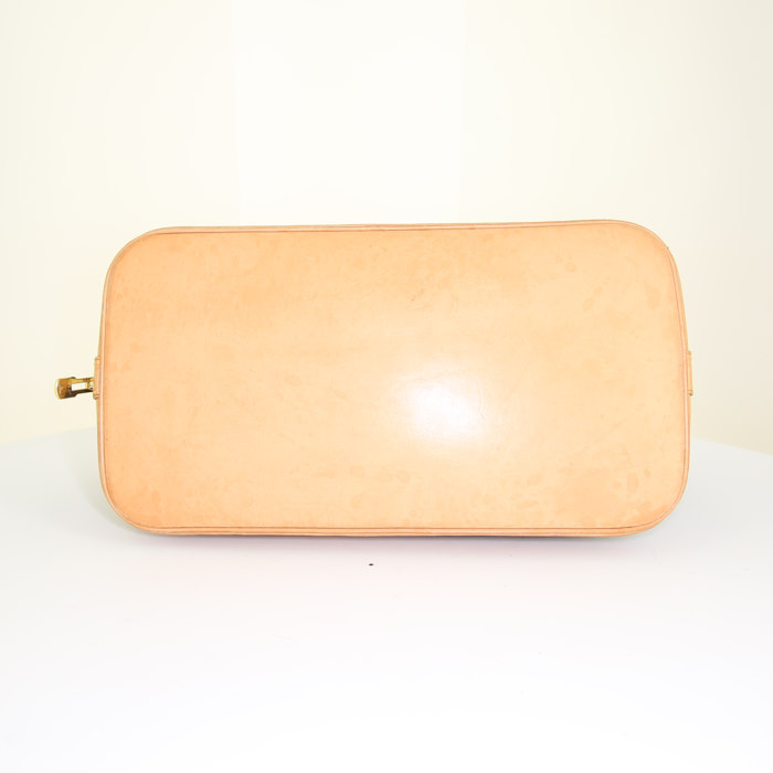 Sac à main Louis Vuitton en toile monogram enduite marron et cuir naturel - Detail D4