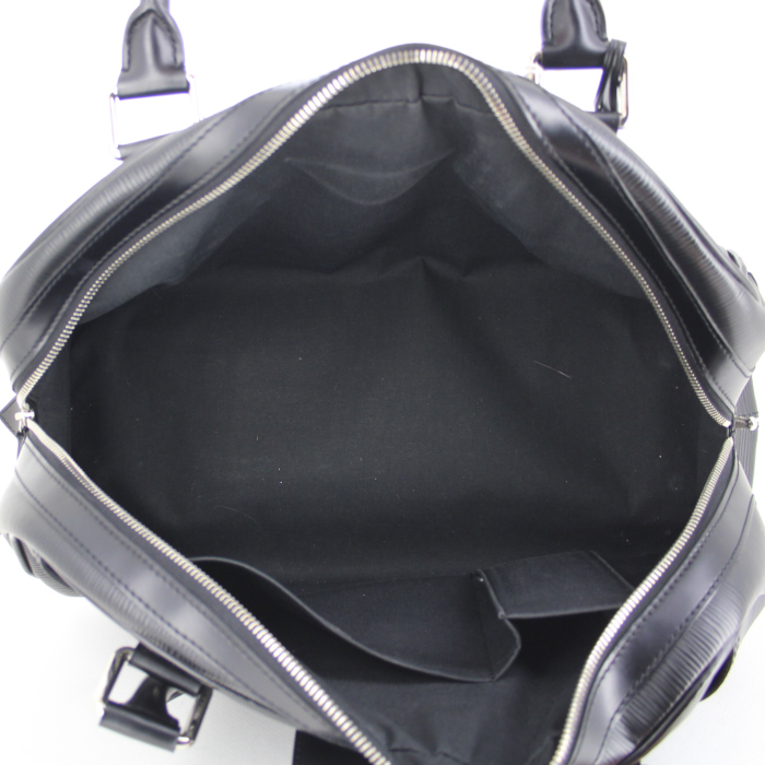 Sac à main Louis Vuitton en cuir épi noir - Detail D2