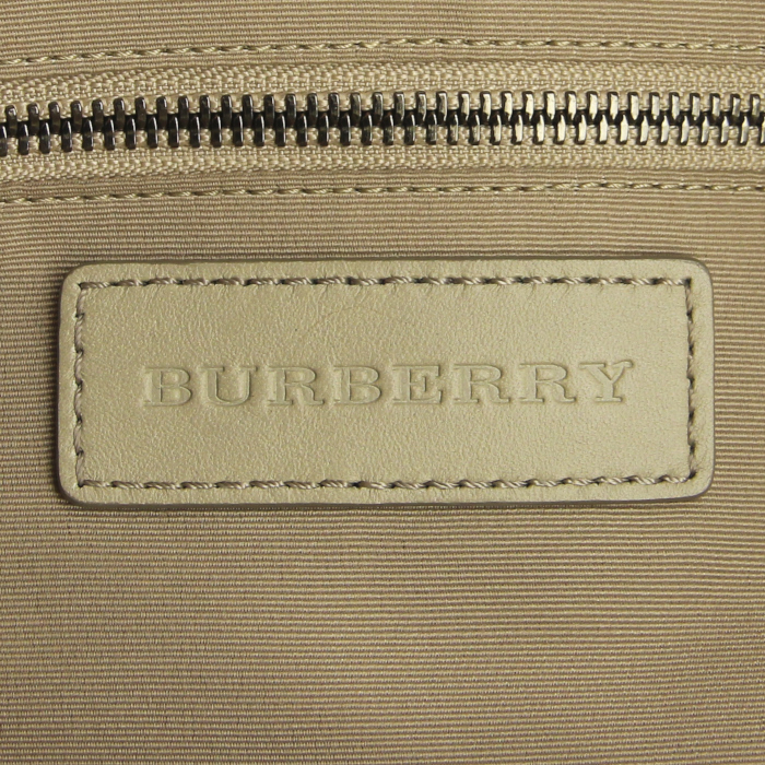 Sac à main Burberry Ellers en cuir grainé beige et étoupe - Detail D4