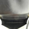 Louis Vuitton shoulder bag in black epi leather - Detail D3 thumbnail