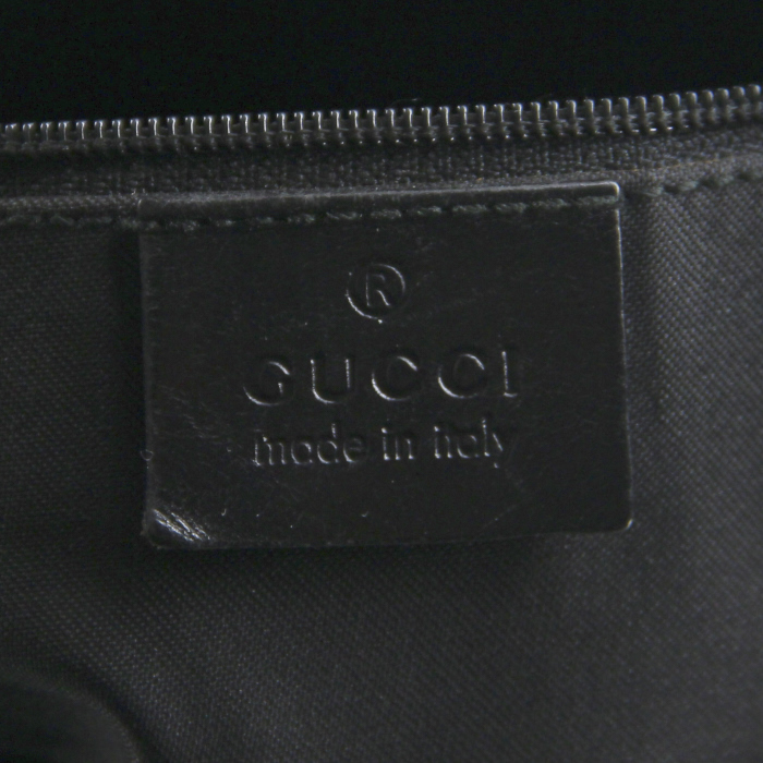 Bolso de mano Gucci Jackie en cuero negro y lona Monogram - Detail D3
