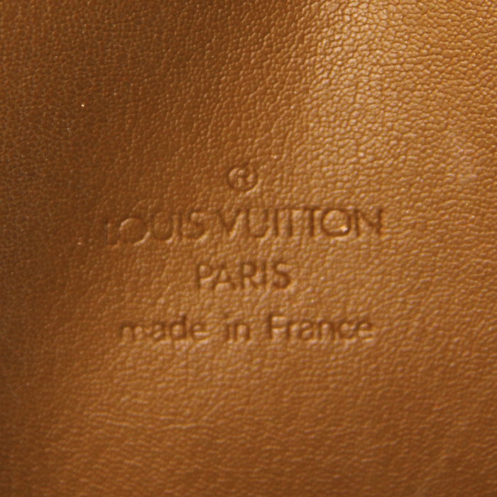 Louis Vuitton handbag in brown monogram patent leather and natural leather - Detail D3