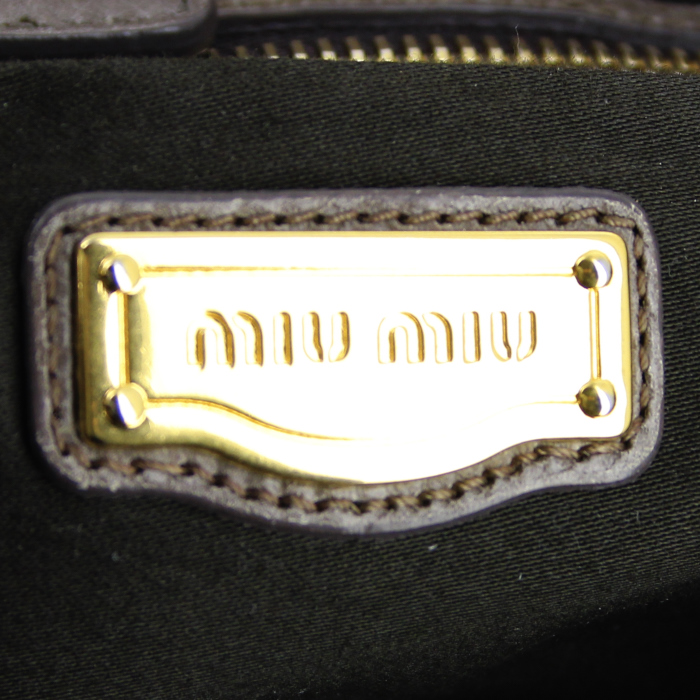 Miu Miu handbag in taupe leather - Detail D4