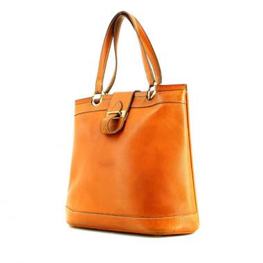 Hermes Berry handbag in gold Courchevel leather