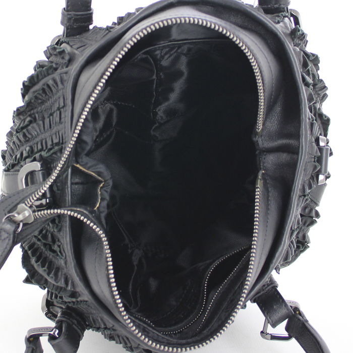 Bolso de mano Burberry en cuero negro - Detail D2