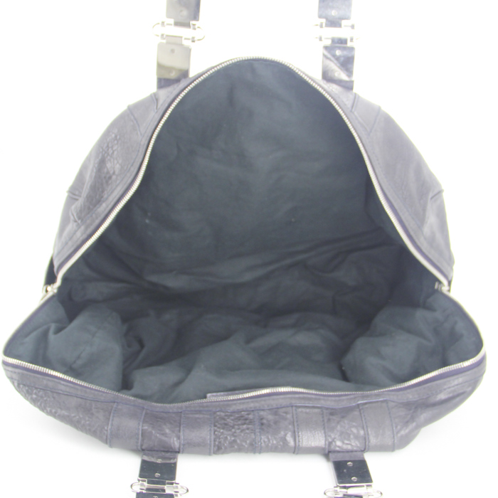 Balenciaga handbag in navy blue grained leather - Detail D2