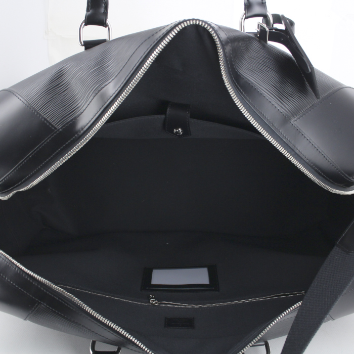 Sac de voyage Louis Vuitton en cuir épi noir - Detail D3