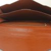 Porte-documents Louis Vuitton Ambassadeur en cuir épi marron - Detail D2 thumbnail