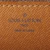 Porta-documentos Louis Vuitton Ambassadeur en cuero Epi marrón - Detail D3 thumbnail