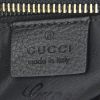 Gucci shoulder bag in black monogram leather - Detail D3 thumbnail